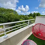 Terrasse, Piscine, Parking Confort Appartement *