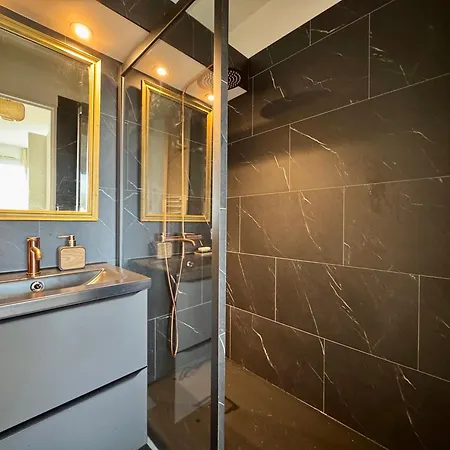 Appartement Terrasse, Piscine, Parking Confort